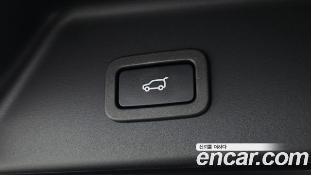 Land Rover Range Rover 2018 — photo 27