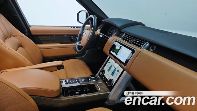Land Rover Range Rover 2018 — photo 29