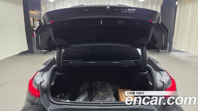 BMW M8 2020 — photo 26