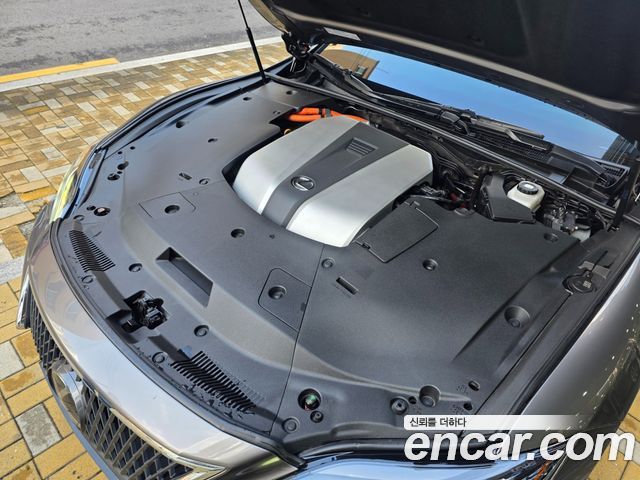 Lexus LS 2024 — photo 6