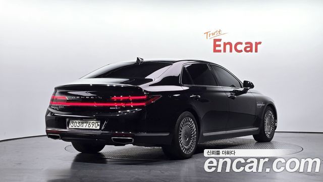 Genesis G90 2019 — photo 2