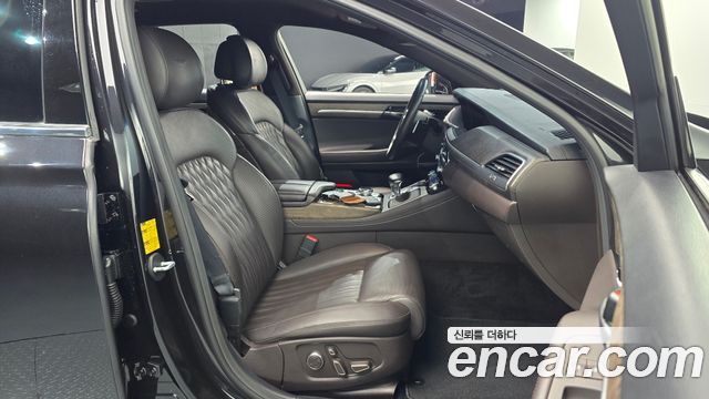 Genesis G90 2019 — photo 13
