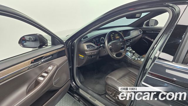 Genesis G90 2019 — photo 17