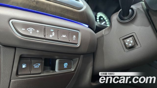 Genesis G90 2019 — photo 20