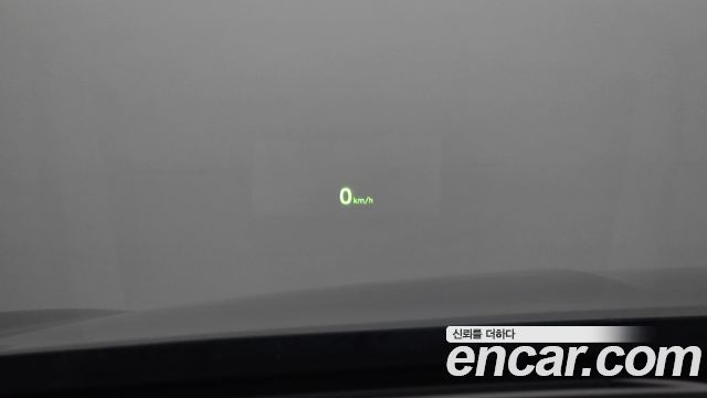Genesis G90 2019 — photo 23