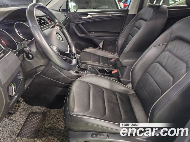 Volkswagen Tiguan 2020 — photo 7