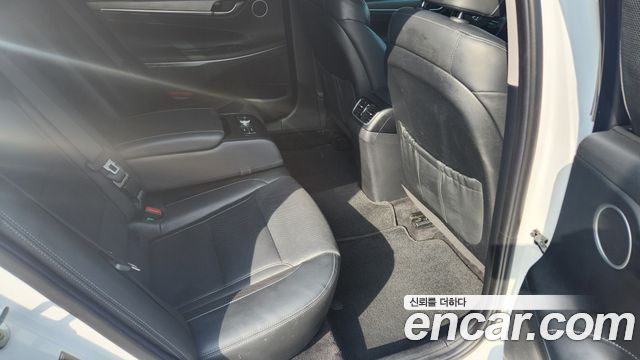 Hyundai Grandeur 2018 — photo 10