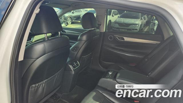 Hyundai Grandeur 2018 — photo 11