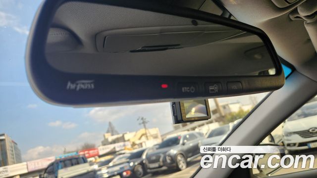 Hyundai Grandeur 2018 — photo 18