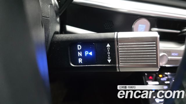 Hyundai Grandeur 2023 — photo 9