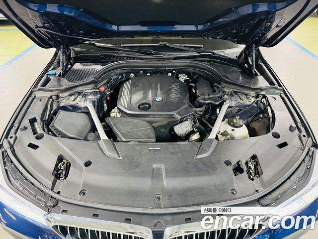 BMW Gran Turismo 2019 — photo 5