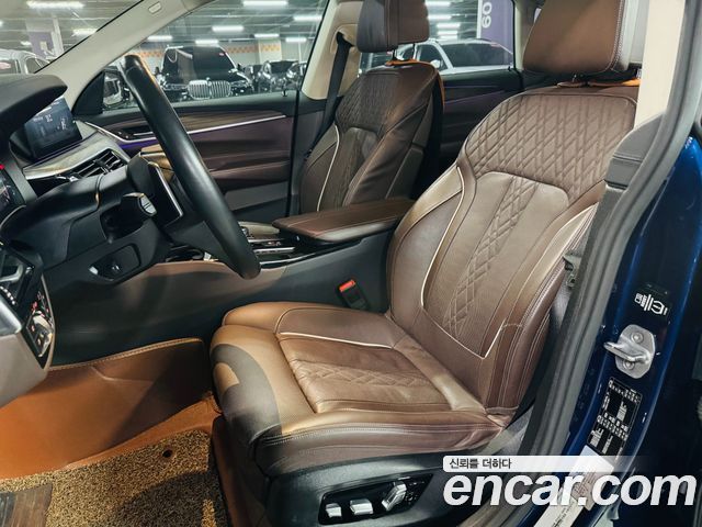 BMW Gran Turismo 2019 — photo 10