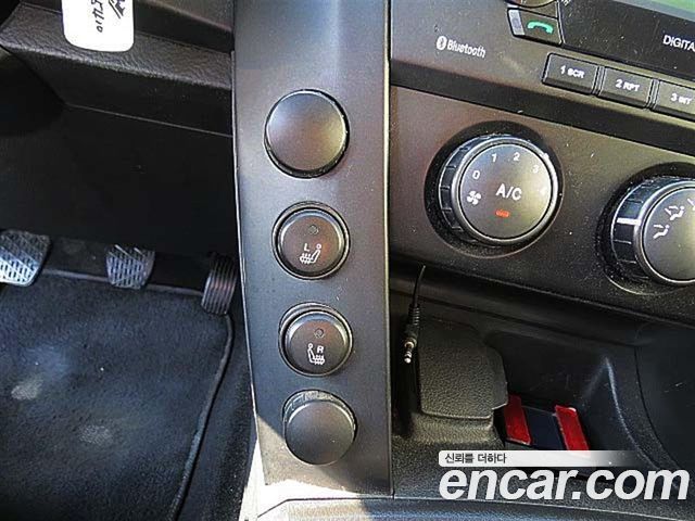 KG Mobility KORANDO 2013 — photo 12