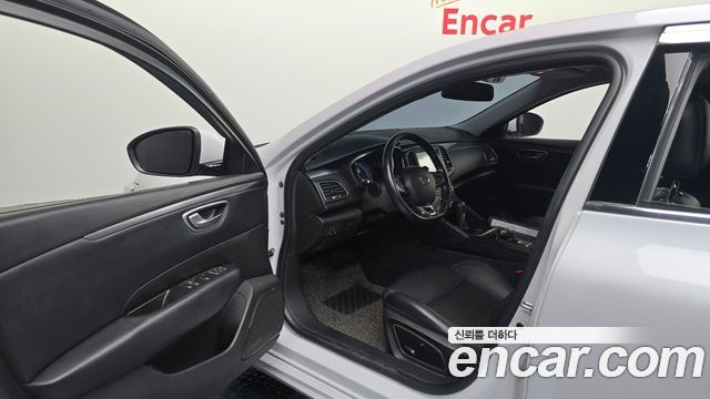 Renault Korea SM6 2020 — photo 13