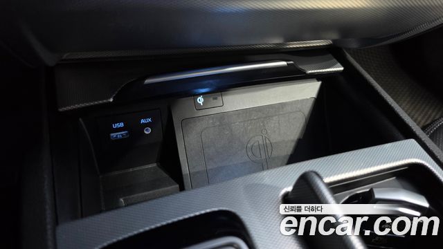 Genesis G80 2018 — photo 18