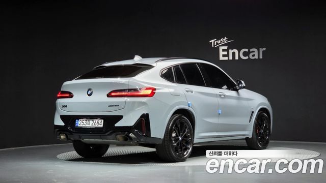 BMW X4 2025 — photo 2