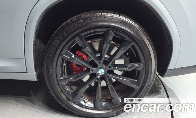 BMW X4 2025 — photo 7