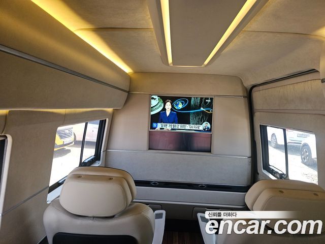 Hyundai Solati 2018 — photo 11