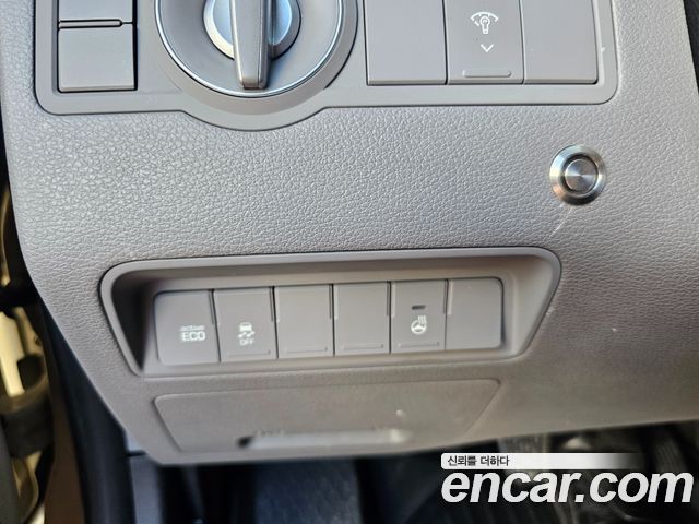 Hyundai Solati 2018 — photo 13