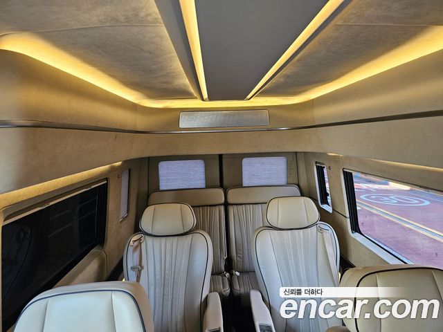 Hyundai Solati 2018 — photo 14