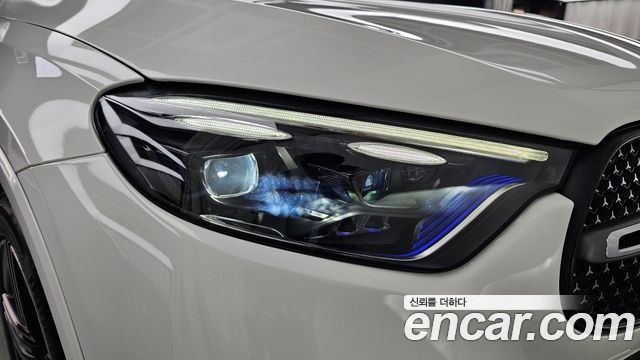 Mercedes-Benz GLC-Class 2024 — photo 8