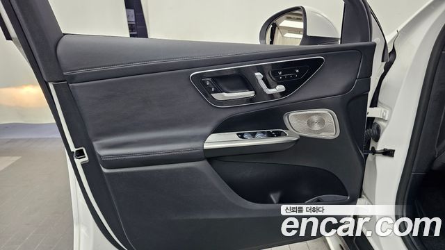 Mercedes-Benz GLC-Class 2024 — photo 14