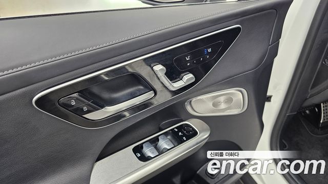 Mercedes-Benz GLC-Class 2024 — photo 36