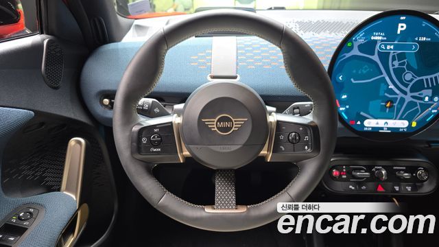 Mini Aceman 2025 — photo 19