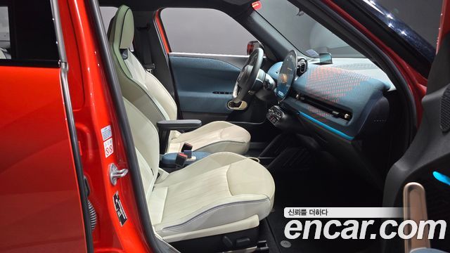 Mini Aceman 2025 — photo 16