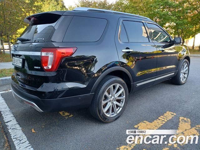 Ford Explorer 2017 — photo 5