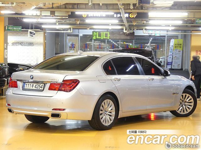 BMW 7-Series 2009 — photo 4