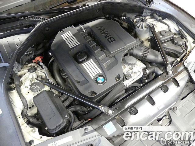 BMW 7-Series 2009 — photo 6