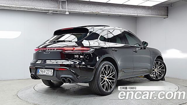 Porsche Macan 2024 — photo 2