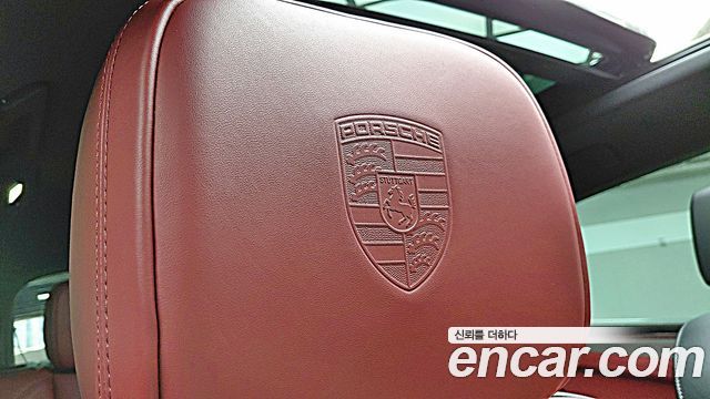 Porsche Macan 2024 — photo 13