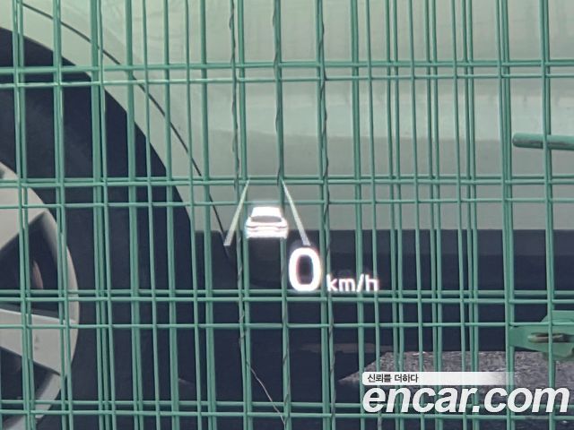 Kia Stinger 2023 — photo 9