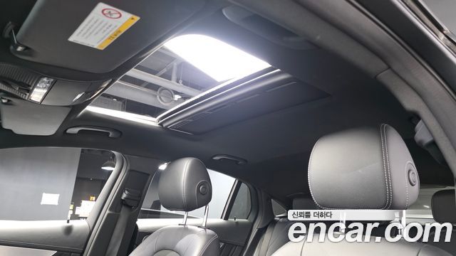 Mercedes-Benz GLC-Class 2019 — photo 22
