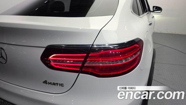 Mercedes-Benz GLC-Class 2019 — photo 9