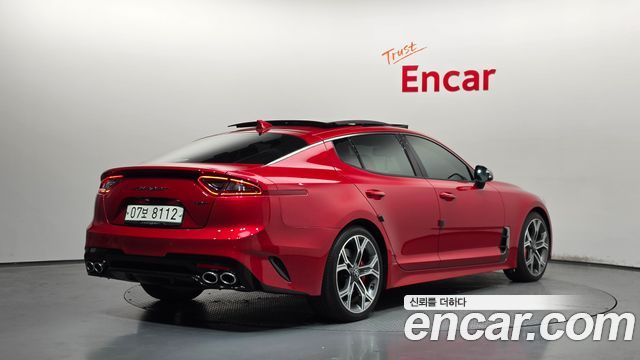 Kia Stinger 2018 — photo 2