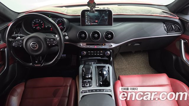 Kia Stinger 2018 — photo 7