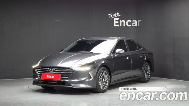 Hyundai Sonata 2022 — photo 1