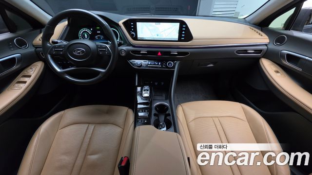 Hyundai Sonata 2022 — photo 10
