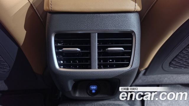 Hyundai Sonata 2022 — photo 30