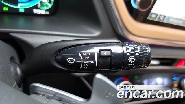 Hyundai Sonata 2022 — photo 35