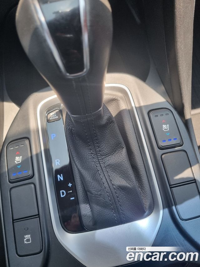 Hyundai Santafe 2016 — photo 7