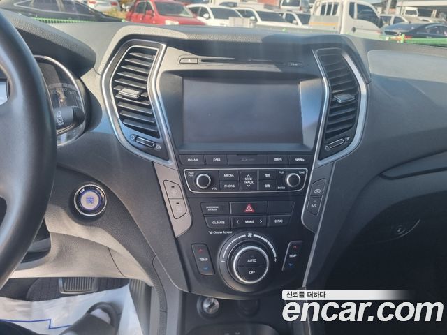 Hyundai Santafe 2016 — photo 13