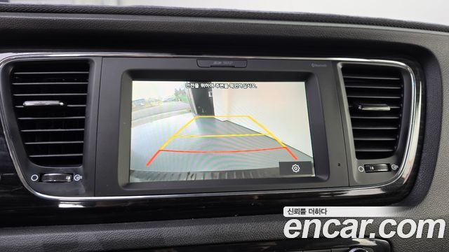 Kia Canival 2020 — photo 21