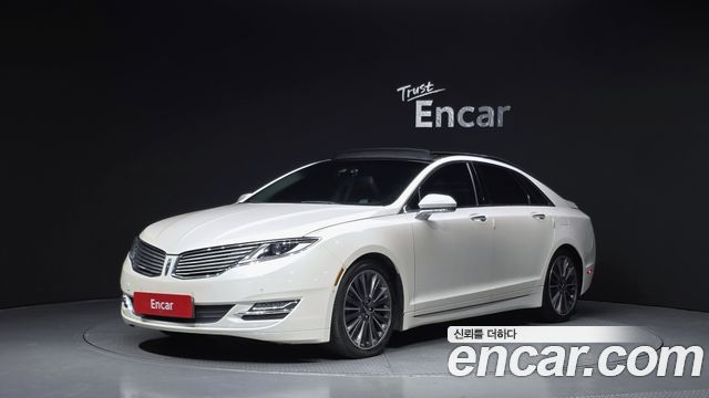 Lincoln MKZ 2015 — photo 1