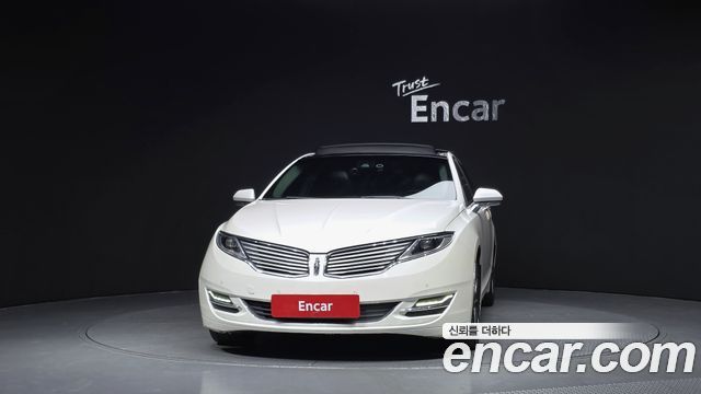 Lincoln MKZ 2015 — photo 3