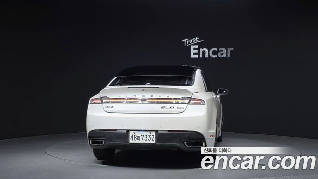 Lincoln MKZ 2015 — photo 4