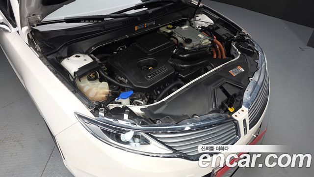 Lincoln MKZ 2015 — photo 6